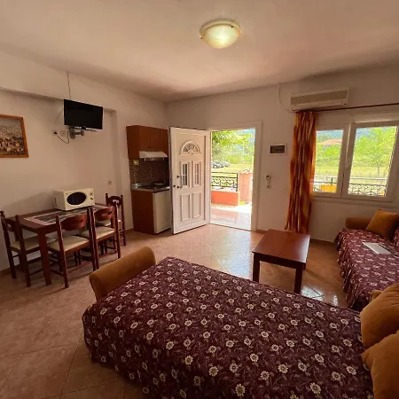 Guest house Tsima Cathrin